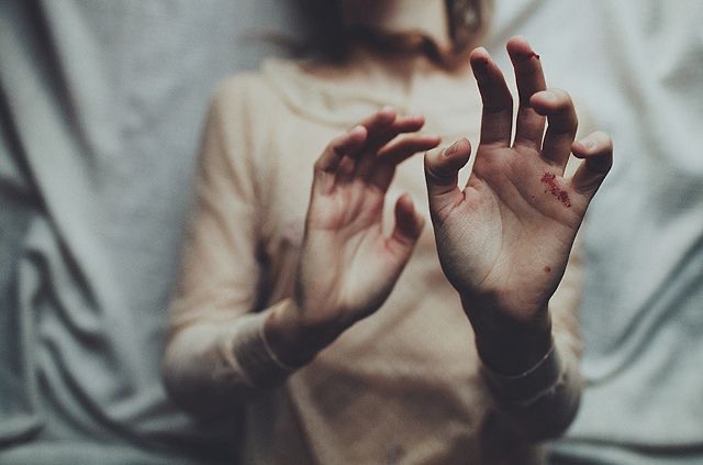 خشونت خانگی